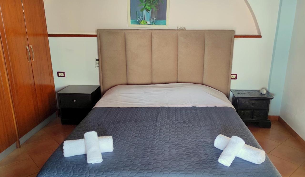 Q Bay Apartments Кєпаро Екстер'єр фото