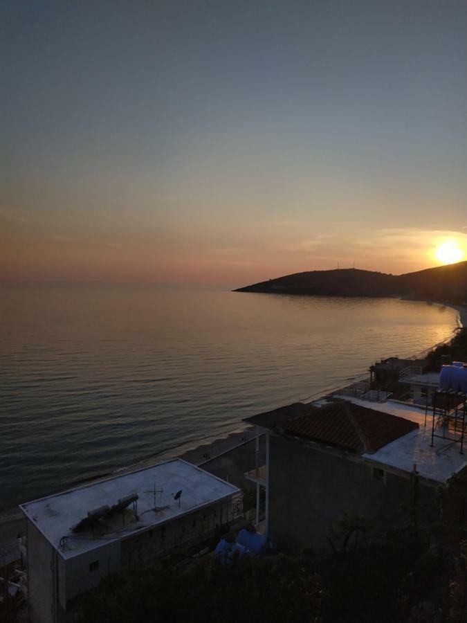Q Bay Apartments Кєпаро Екстер'єр фото