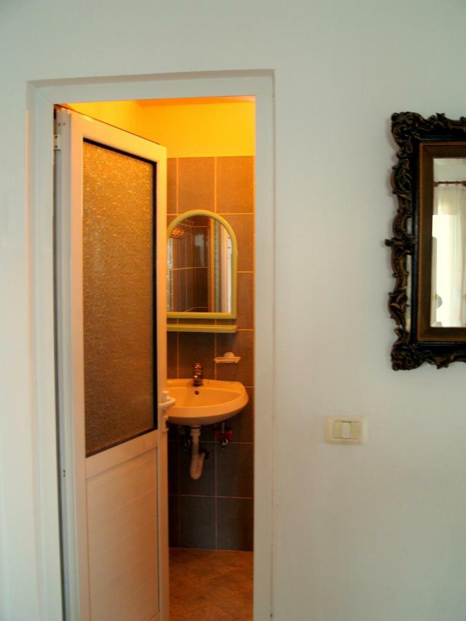 Q Bay Apartments Кєпаро Номер фото